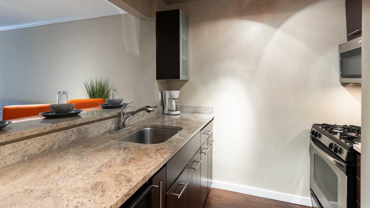 Luxury, Hollywood Walk Of Fame Apartment ลอสแอนเจลิส ภายนอก รูปภาพ